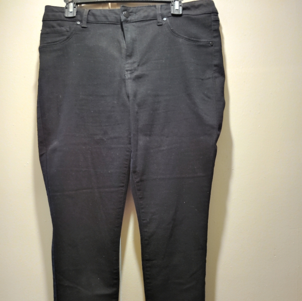 Women's Black Jeans